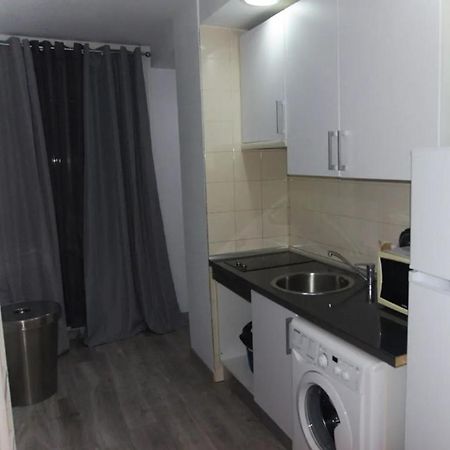 Estudio En Plaza Vara Del Rey Madrid Exterior photo